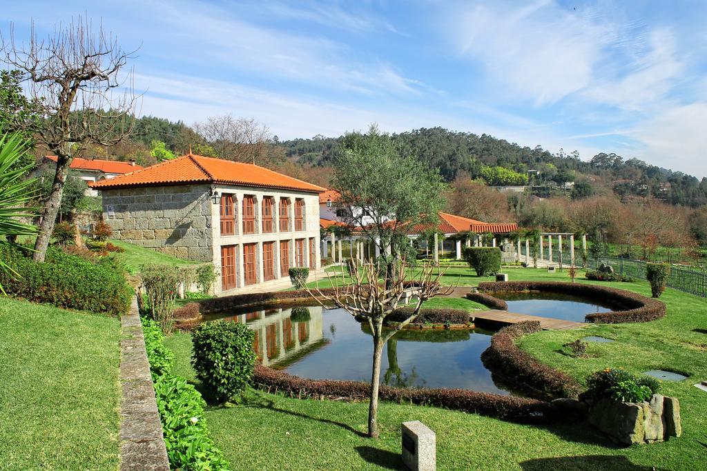 Вилла Quinta Da Eira Do Sol Гимарайнш Экстерьер фото