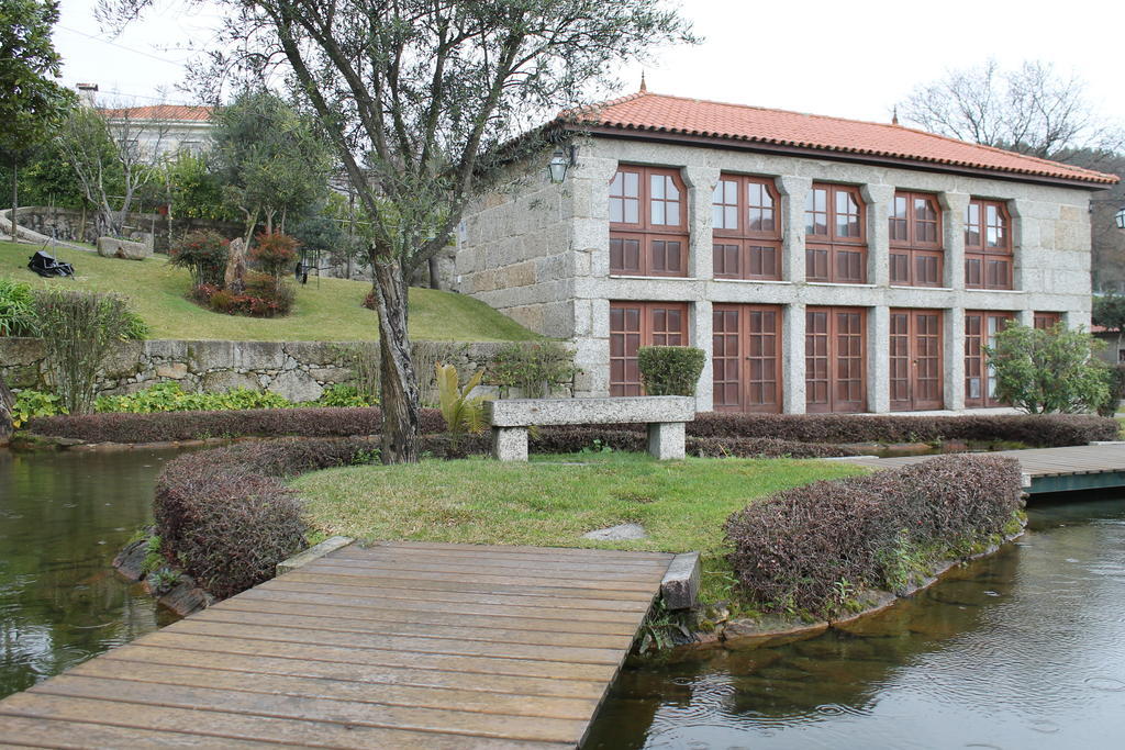 Вилла Quinta Da Eira Do Sol Гимарайнш Экстерьер фото
